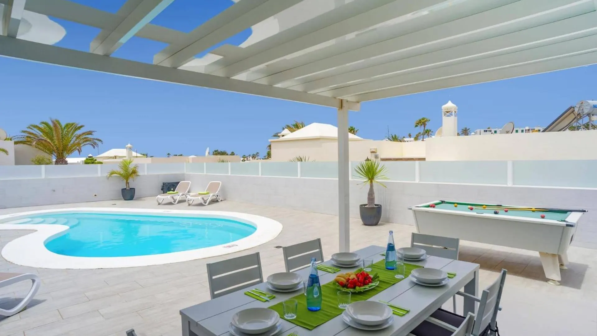 Villa Joanna Sol By Villa Plus Tías 0*,