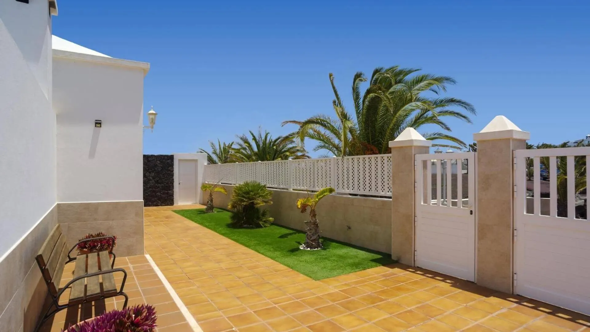 Villa Joanna Sol By Villa Plus Tías